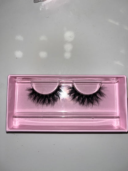 NOSTALGIC LASHES